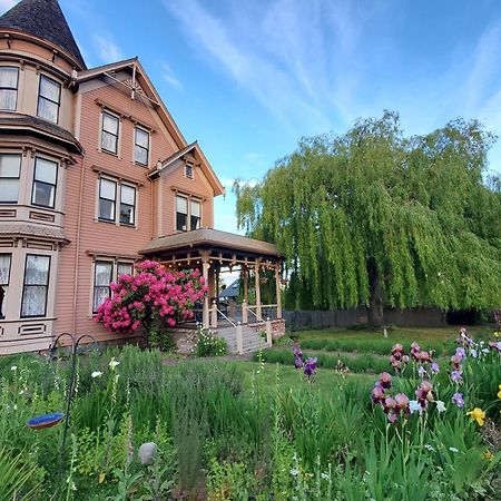 Adams Pragge House - Victorian Bed & Breakfast 포트타운센드 외부 사진
