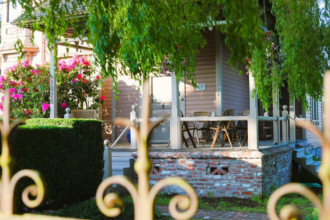 Adams Pragge House - Victorian Bed & Breakfast 포트타운센드 외부 사진