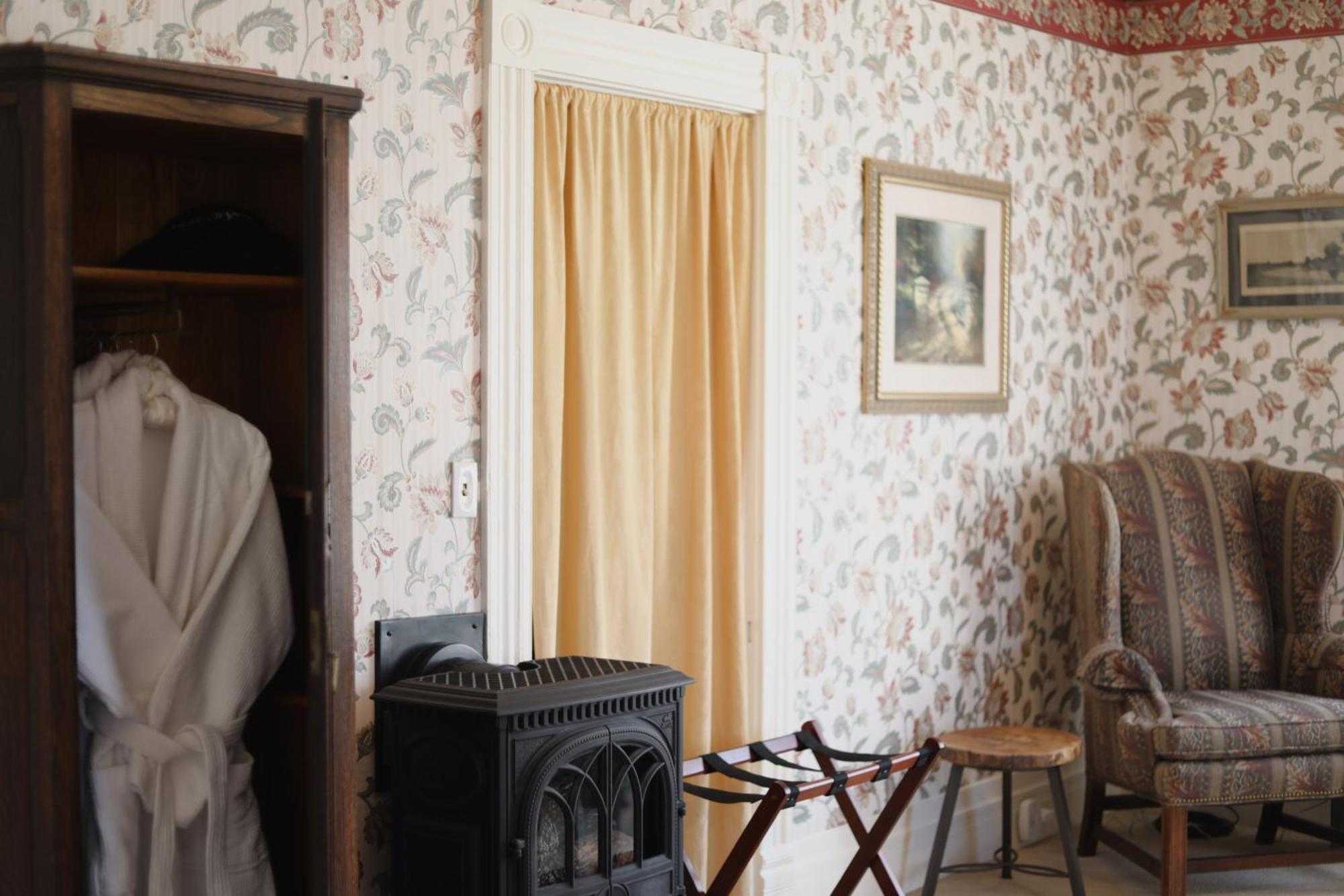Adams Pragge House - Victorian Bed & Breakfast 포트타운센드 외부 사진