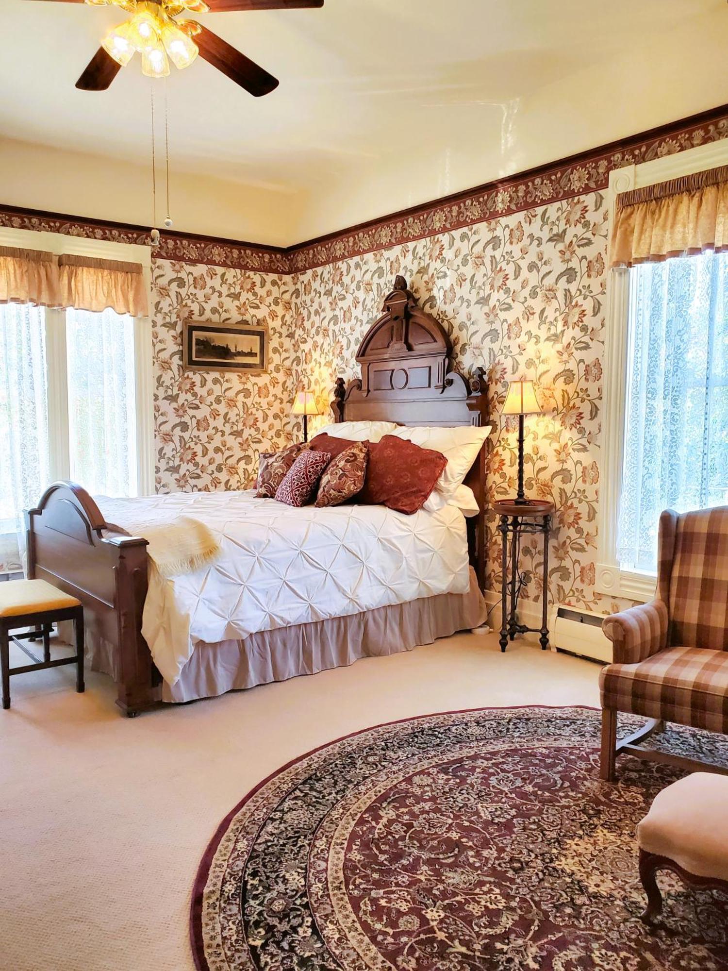 Adams Pragge House - Victorian Bed & Breakfast 포트타운센드 외부 사진