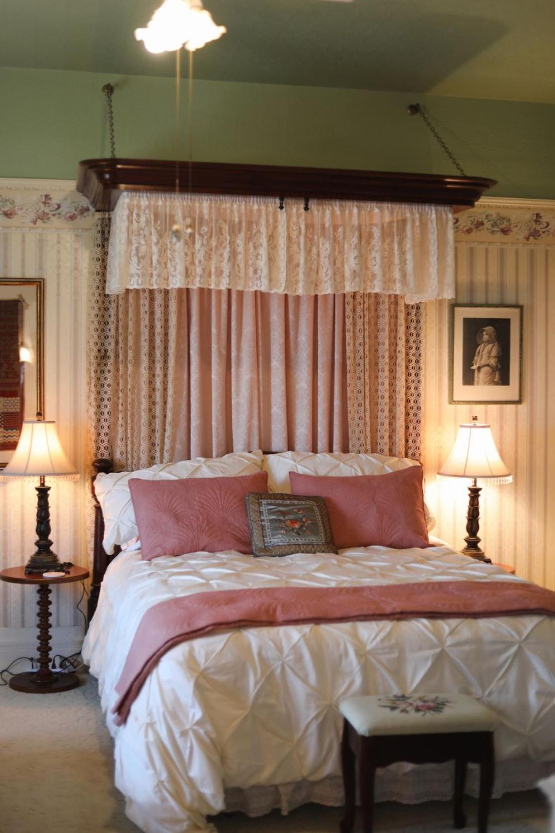 Adams Pragge House - Victorian Bed & Breakfast 포트타운센드 외부 사진